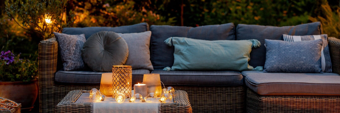 How to Create the Perfect Outdoor Living Room